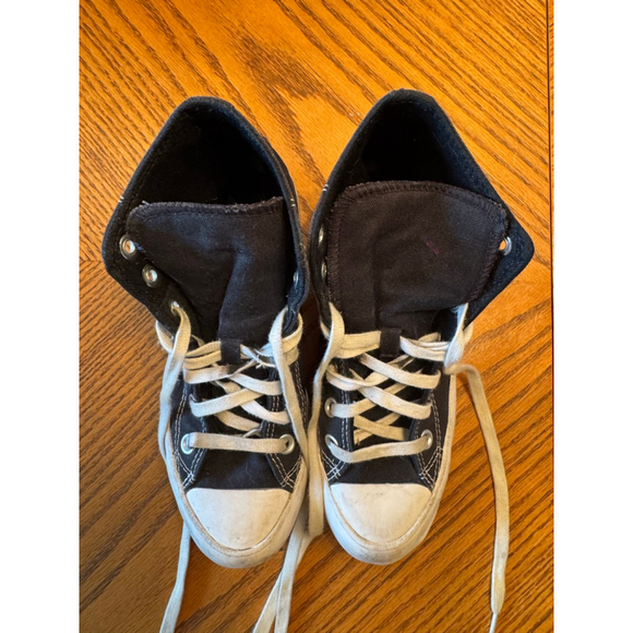 Converse High Top Sneakers Women's Size 6 Black - Picture 2 of 9